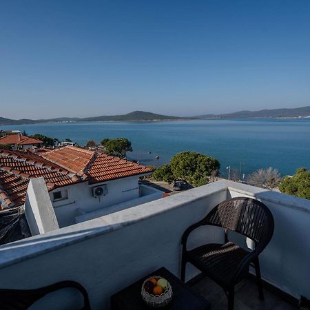 Camlik 87 Hotel Ayvalik Ngoại thất bức ảnh