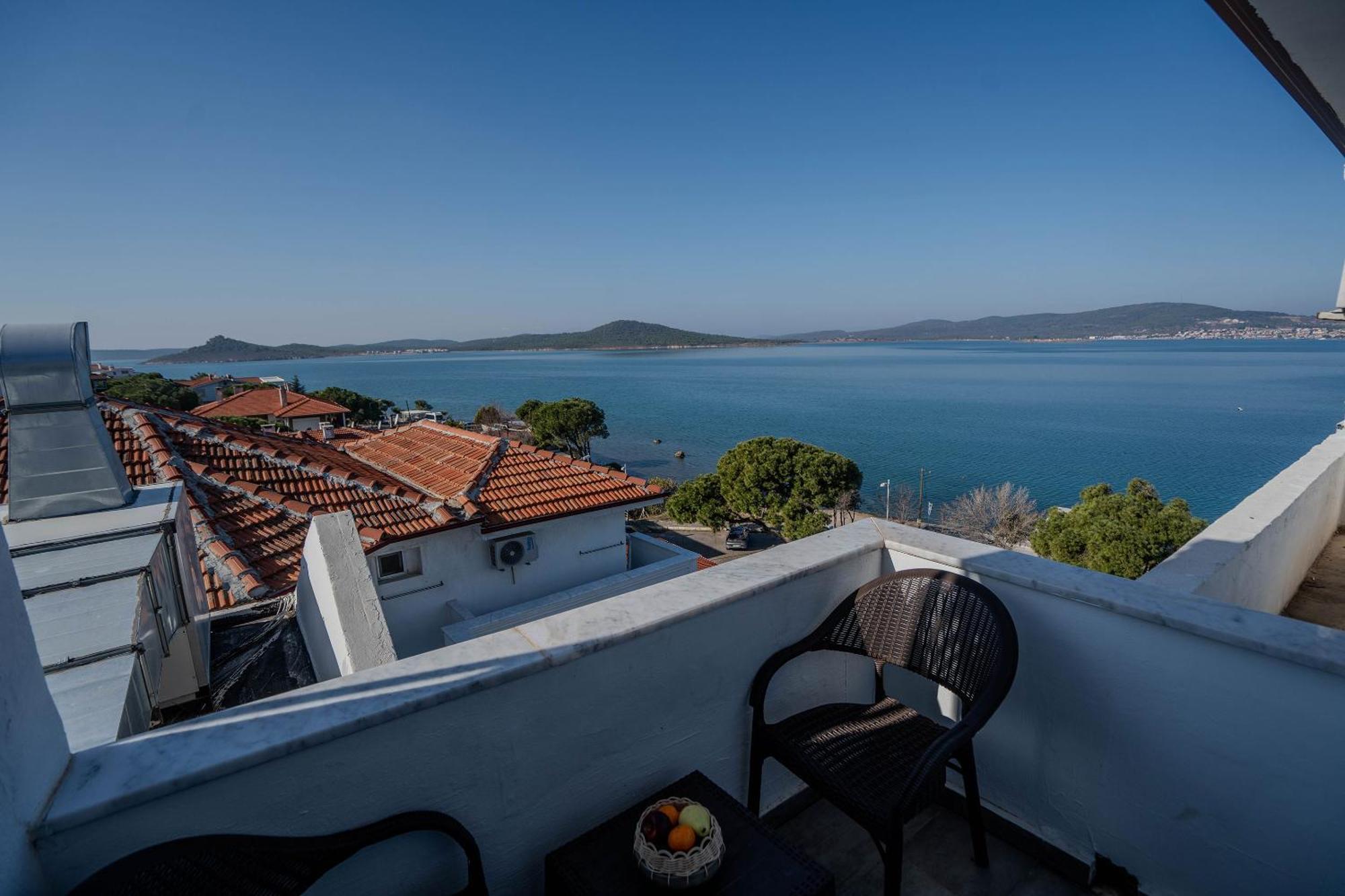 Camlik 87 Hotel Ayvalik Ngoại thất bức ảnh
