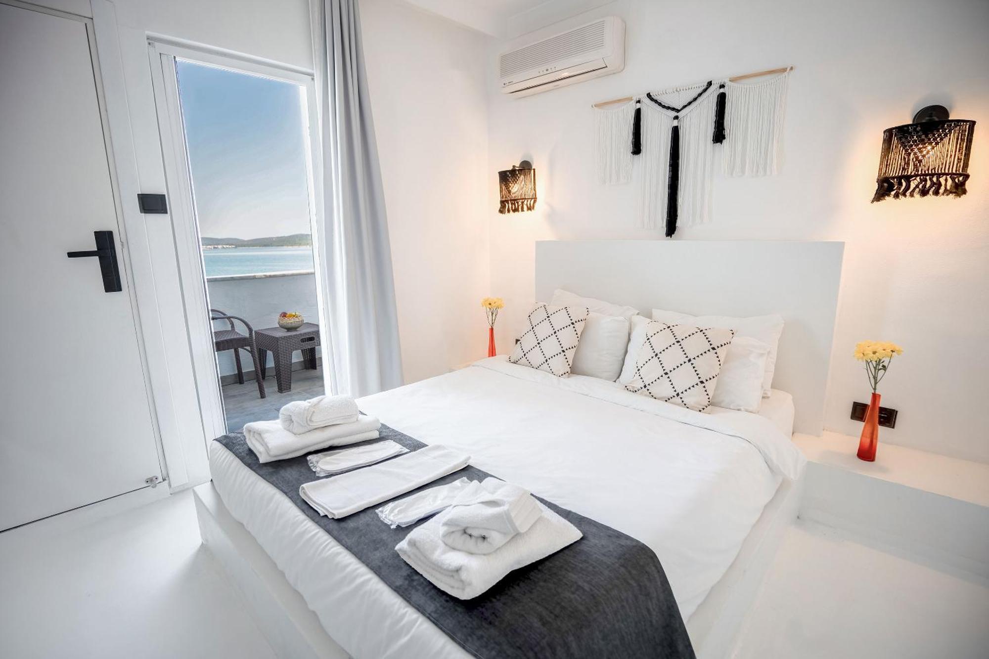 Camlik 87 Hotel Ayvalik Ngoại thất bức ảnh