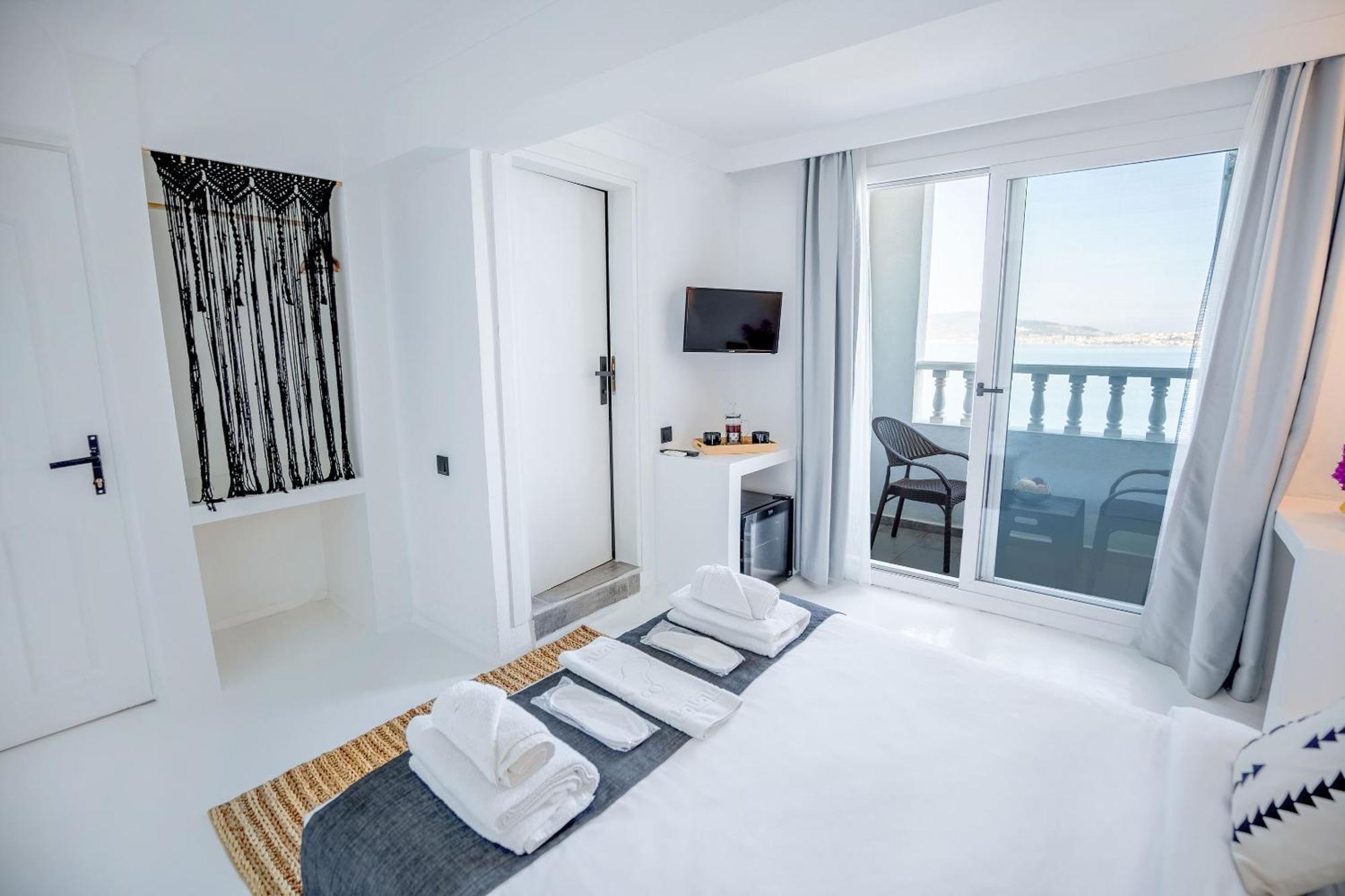 Camlik 87 Hotel Ayvalik Ngoại thất bức ảnh