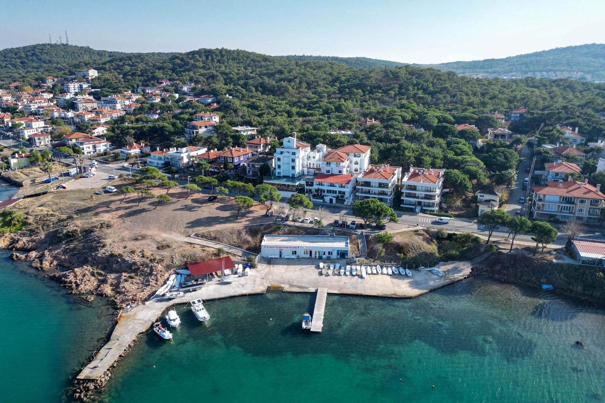 Camlik 87 Hotel Ayvalik Ngoại thất bức ảnh